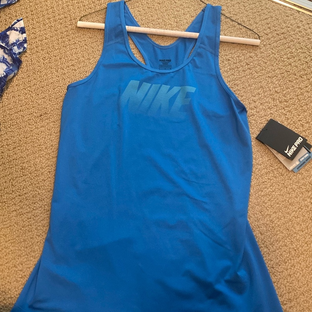 COPY - NEW Nike, dri fit tank top